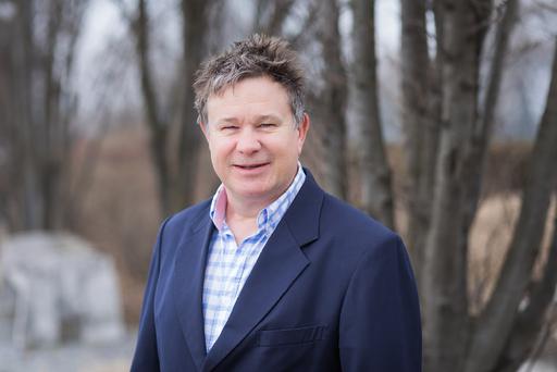 Peter MacAvock